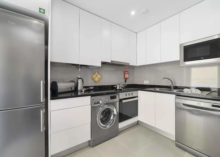 Casas Do Parque - - By Sch *